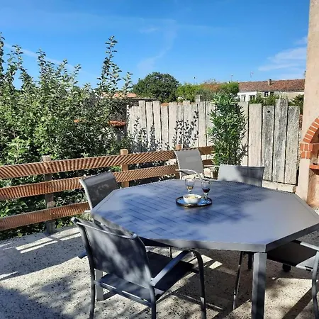 Maison De Avec Terrasse Et Jardin * Сен-Жорж-д'Олерон