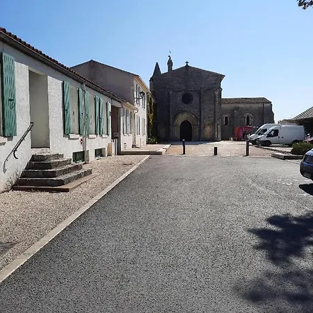 Maison De Avec Terrasse Et Jardin
